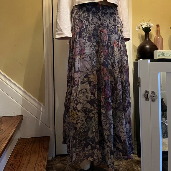 Anthropologie Dresses & Skirts - Anthropologie Dusty Purple Maxi Skirt